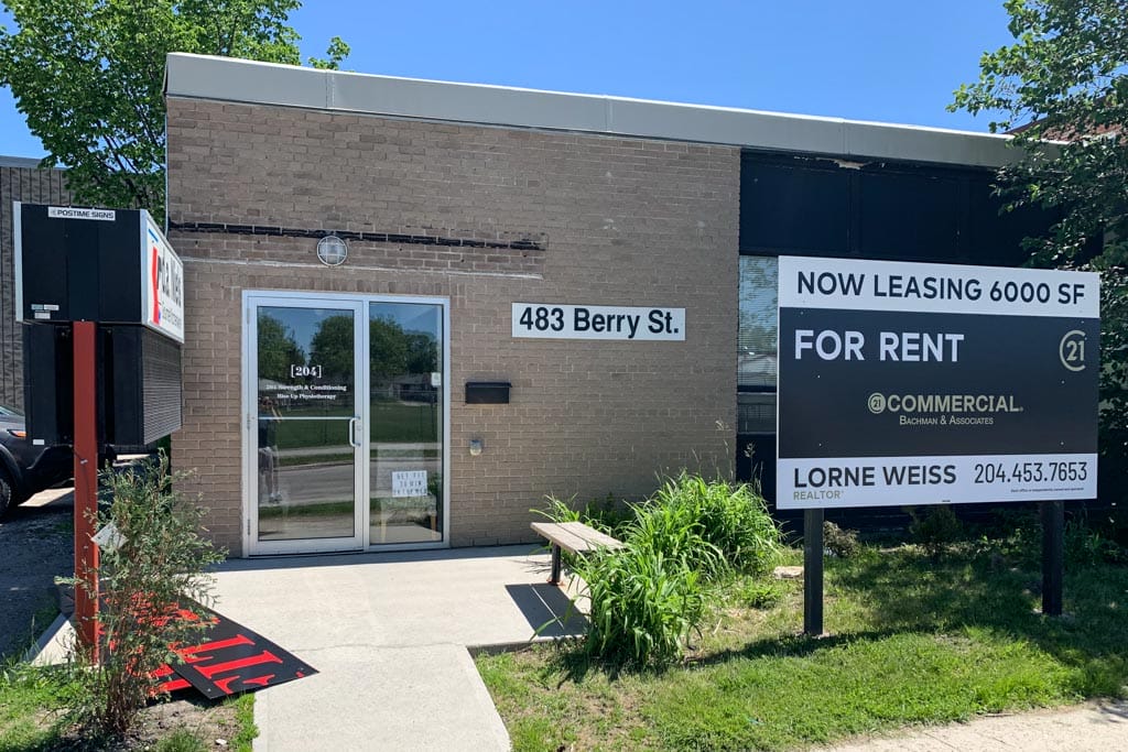 Winnipeg business closures: a for rent sign at 483 Berry St, former home of 204 Strength and Conditioning.